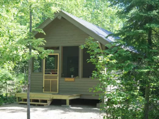 Moose Platform Cabin