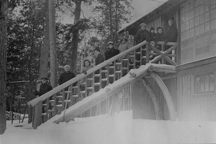 Warren family at Homaji Lodge